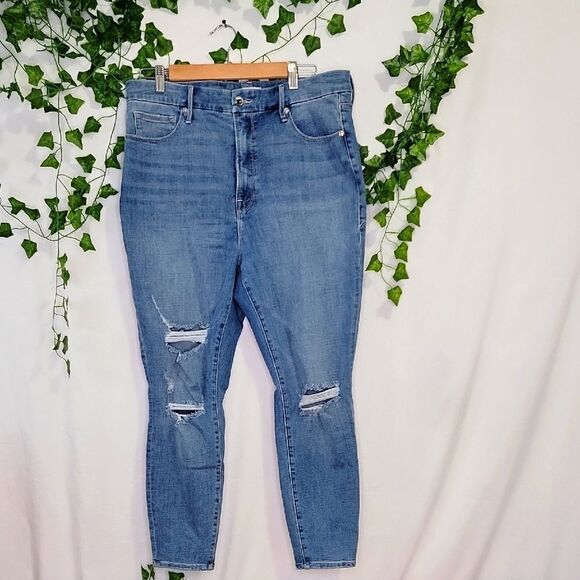 Good American. Blue Skinny Jeans with Distressed Details. Size 16. EUC - Picture 1 of 10